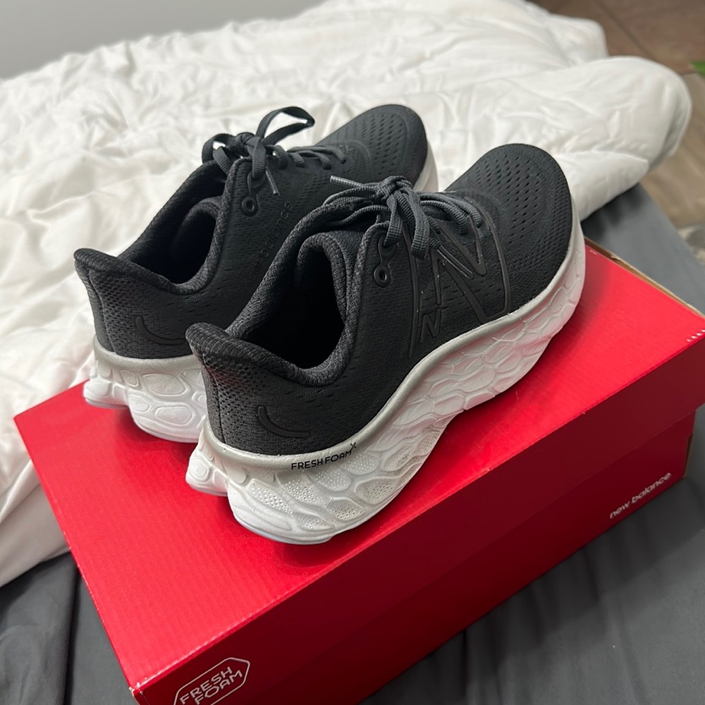 New Balance Fresh Foam x more V4